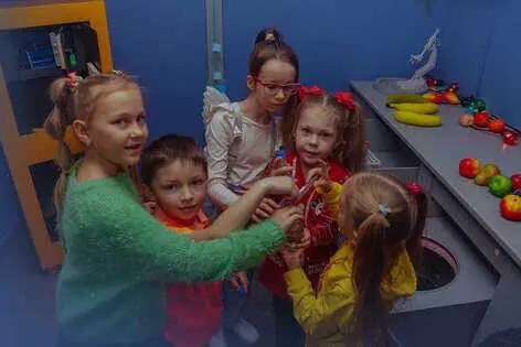 Квест «Миньоны: банана-вирус. Отряд Грю» от Квест-Хилл