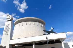 Фотография городского квеста День Победы: спасти Сталинград от зомби от компании Ubego (Фото 2)
