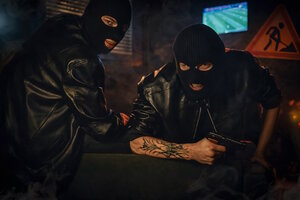 Фотография перформанса Поставщики смерти от компании Q&Q (Фото 2)